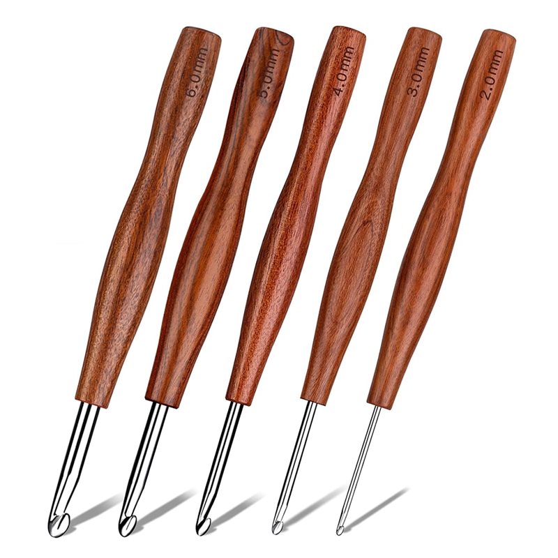 مجموعة AS94-5، تتضمن 5 قطع من  - مراجعة Wooden Crochet Hooks Ergonomic Handle وسعره